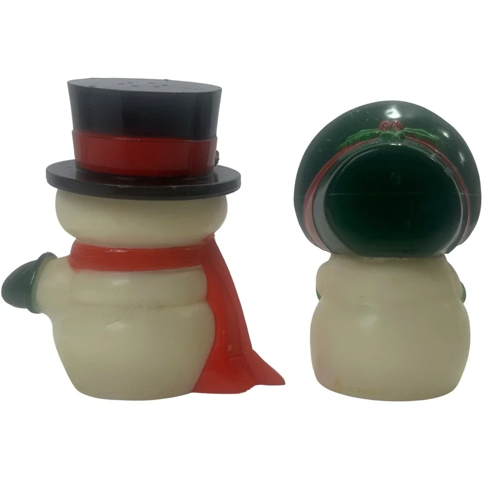 Vtg Hallmark Mr‎ Mrs Snowman Happy Merry Salt & Pepper Plastic Christmas Shakers
